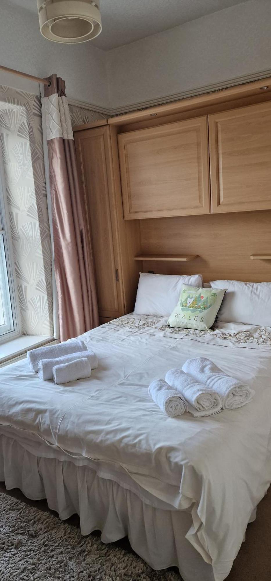 Hazeldene Hotell Aberaeron Exteriör bild